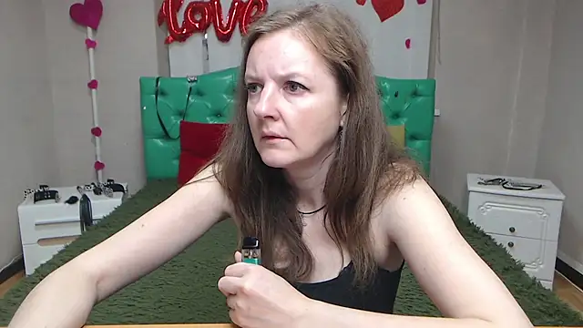 Snapshot of MeganPirs chatting on 05-30-26, 05:07 MeganPirs online show from 05-30-26, 05:07