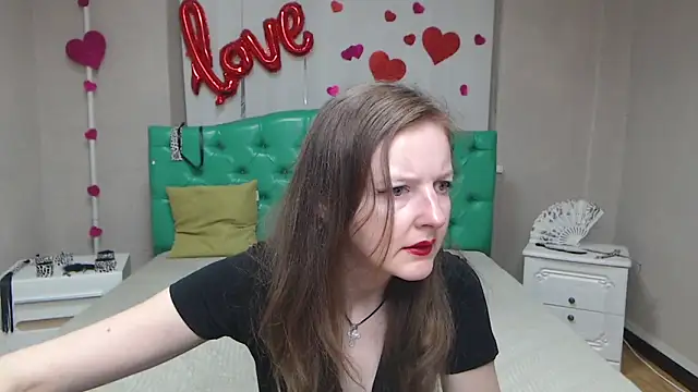 MeganPirs online show from 04-10-26, 05:20