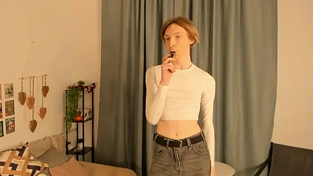 SilverFeral online show from 02-28-26, 05:40