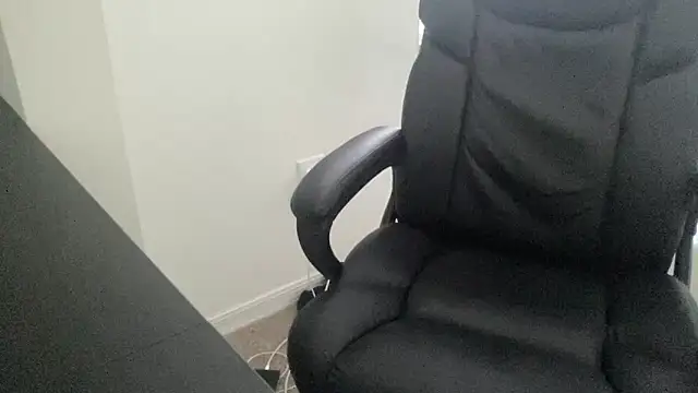 Snapshot of elbabymask chatting on 02-26-26, 02:50 elbabymask online show from 02-26-26, 02:50