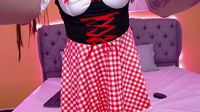 alexaneuer online show from 03-04-26, 01:52