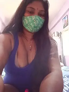 Snapshot of sexyladdupilla chatting on 05-17-26, 02:44 sexyladdupilla online show from 05-17-26, 02:44