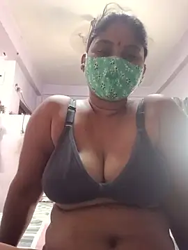Snapshot of sexyladdupilla chatting on 05-14-26, 06:54 sexyladdupilla online show from 05-14-26, 06:54