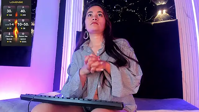  Macadamiia  online show from 03-23-26, 12:05