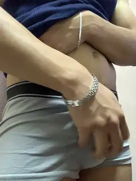 Snapshot of Tu_gymrat chatting on 02-26-26, 03:34 Tu gymrat online show from 02-26-26, 03:34