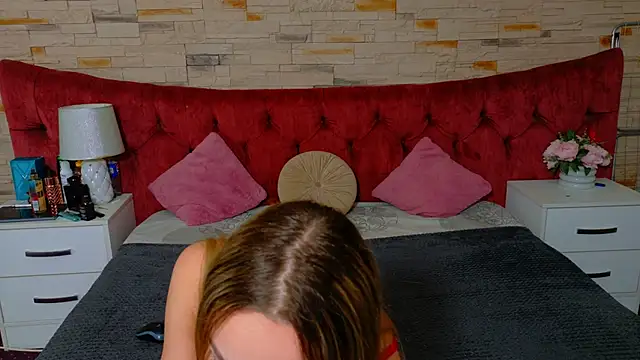 LannaSkyy online show from 03-28-26, 07:37