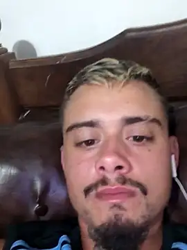 Snapshot of Pepopapo1 chatting on 02-25-26, 11:15 Pepopapo1 online show from 02-25-26, 11:15