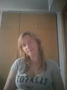 ChristinaYork online show from 06-07-26, 05:29