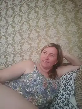 ChristinaYork online show from 06-18-26, 08:46
