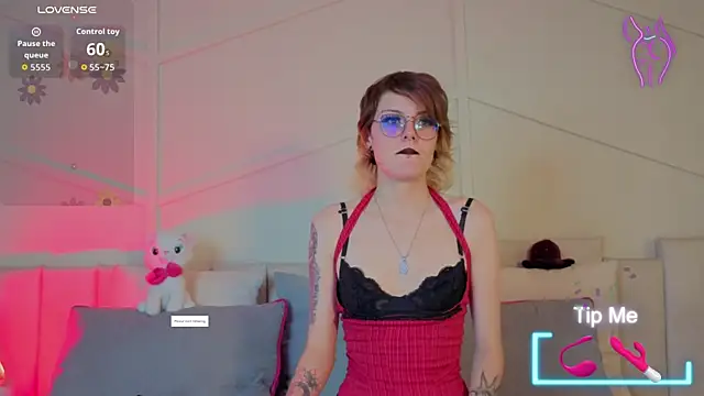 Snapshot of Rossie_huntt chatting on 03-03-26, 01:29 Rossie huntt online show from 03-03-26, 01:29