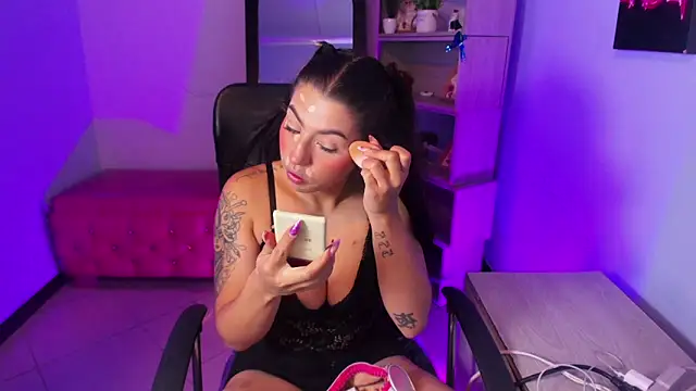 VeronicaCream  online show from 04-26-26, 10:07