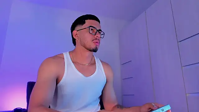 THADEO KING2 online show from 04-13-26, 02:21