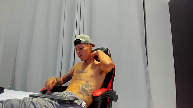 Ethan Wolfe online show from 03-03-26, 04:58