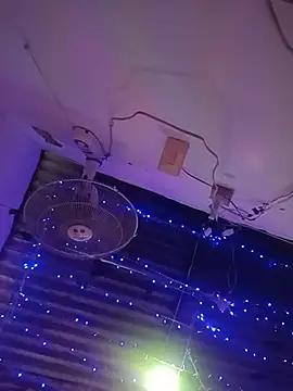 Lamonita05 online show from 04-18-26, 10:21