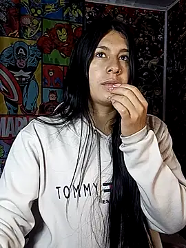 charlottte wh online show from 04-08-26, 09:44