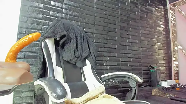 ScarlettSexRx online show from 04-15-26, 07:58