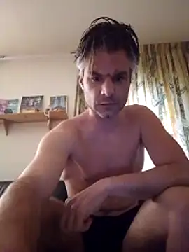 Snapshot of Hornybalkanmen12 chatting on 05-30-26, 06:02 Hornybalkanmen12 online show from 05-30-26, 06:02