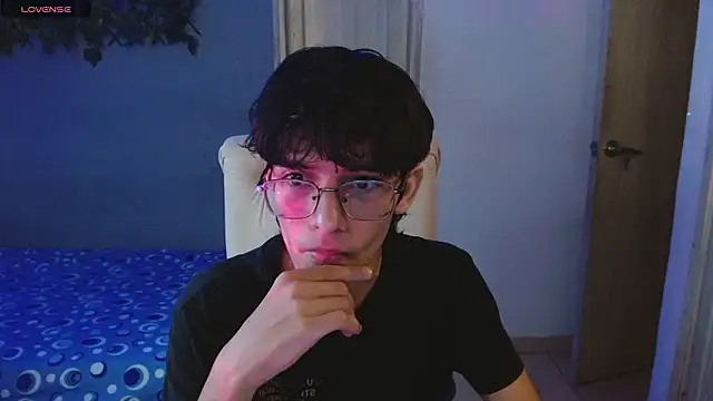 noah millerx online show from 03-11-26, 04:50