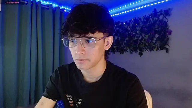 noah millerx online show from 04-18-26, 04:04