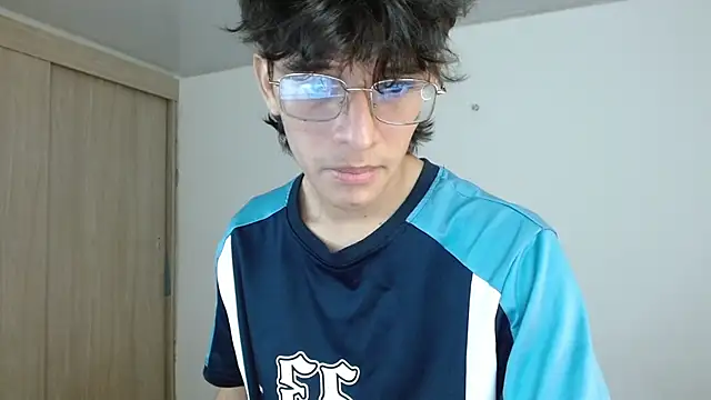noah millerx online show from 06-16-26, 10:21