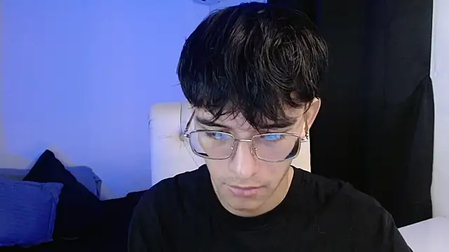 Snapshot of noah_millerx chatting on 07-13-26, 09:58 noah millerx online show from 07-13-26, 09:58