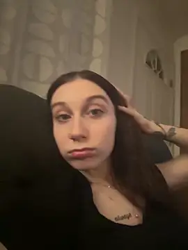 kenzyy28 online show from 03-12-26, 01:44