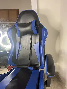 Maddie 7 online show from 03-19-26, 02:44