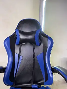 Maddie 7 online show from 04-11-26, 02:52