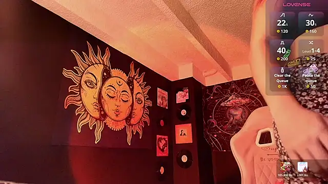 softnicol  online show from 04-08-26, 10:11