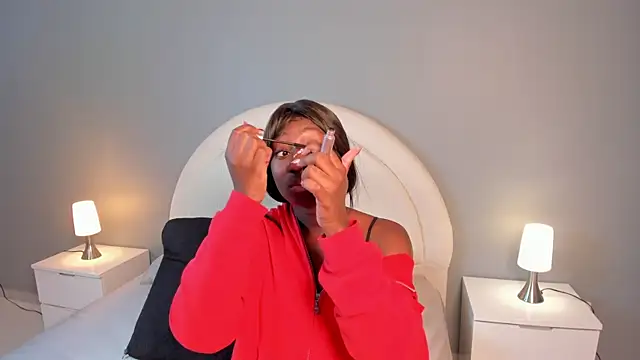 zoepinkett online show from 04-23-26, 03:57