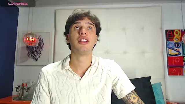 EXCLUSIVE8 online show from 03-20-26, 04:13