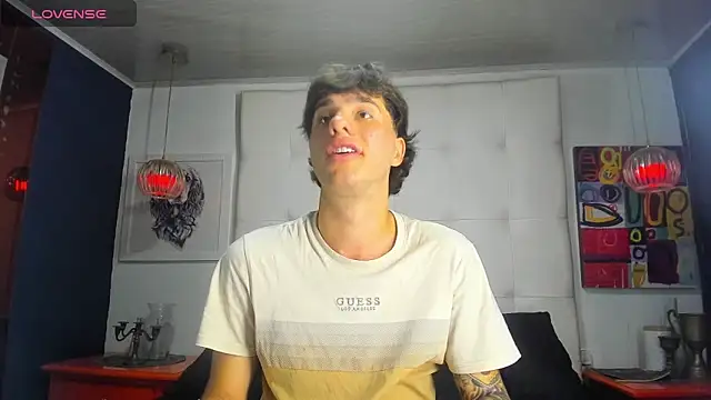 EXCLUSIVE8 online show from 04-14-26, 04:50