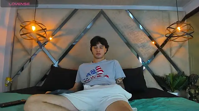 EXCLUSIVE8 online show from 03-08-26, 04:16