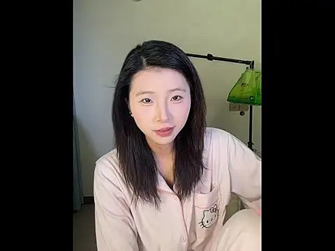 Y--F--LOVE online show from 03-25-26, 04:17