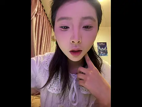 Snapshot of Y--F--LOVE chatting on 02-28-26, 04:17 Y--F--LOVE online show from 02-28-26, 04:17