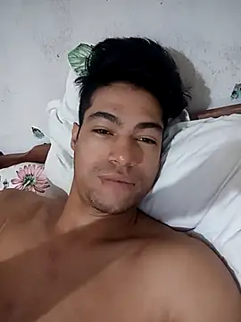 lucastorquato1709 online show from 03-01-26, 08:25