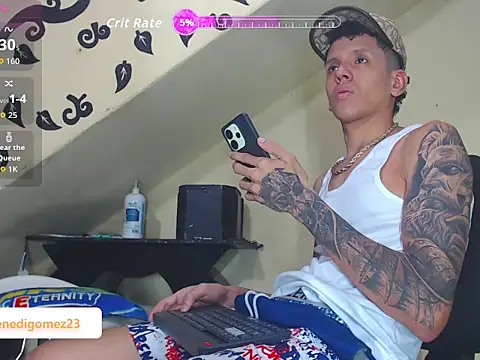 Snapshot of gabriel_reyes21 chatting on 02-26-26, 06:24 gabriel reyes21 online show from 02-26-26, 06:24