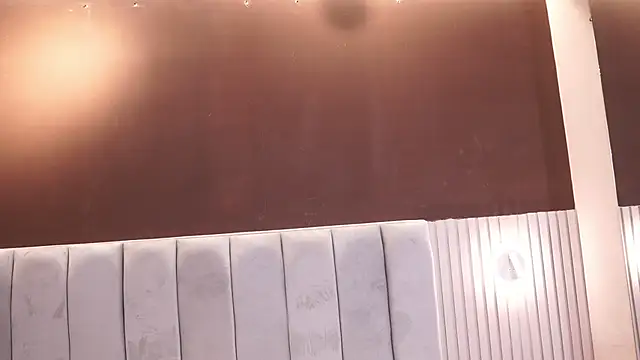 TianBrooks online show from 03-10-26, 03:32