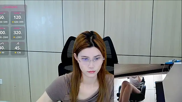 Snapshot of zhen-68 chatting on 04-15-26, 12:38 zhen-68 online show from 04-15-26, 12:38