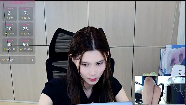 Snapshot of zhen-68 chatting on 05-25-26, 01:49 zhen-68 online show from 05-25-26, 01:49