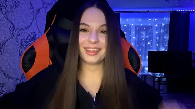 AkikoAnkrom online show from 02-26-26, 09:04