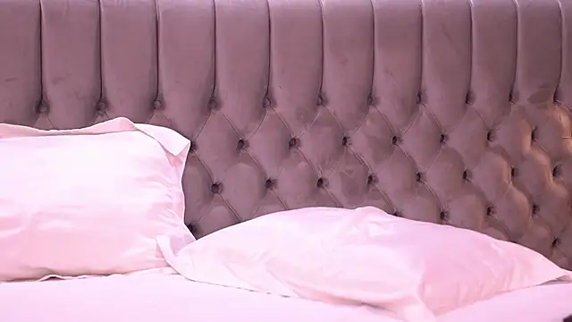 AlessiaNoire online show from 03-06-26, 06:25