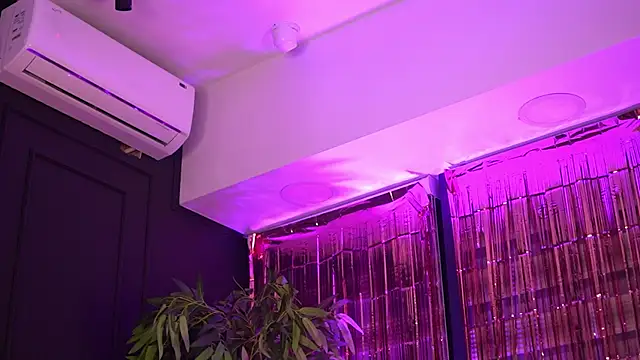 AlessiaNoire online show from 04-04-26, 05:30