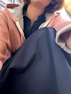 Kamorana online show from 03-21-26, 01:04