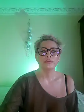 LunaBlaise online show from 03-23-26, 08:36