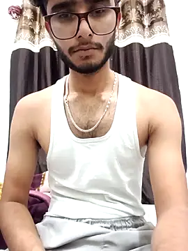 CoralN online show from 04-15-26, 06:41