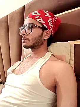 CoralN online show from 03-23-26, 09:20