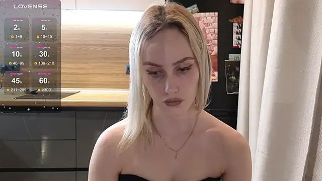 Bella Villen online show from 07-18-26, 05:21