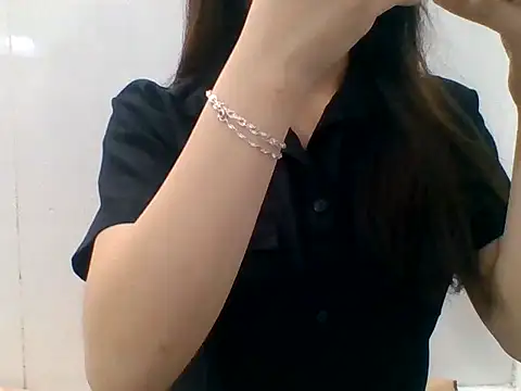 kiraa-007 online show from 05-30-26, 04:34