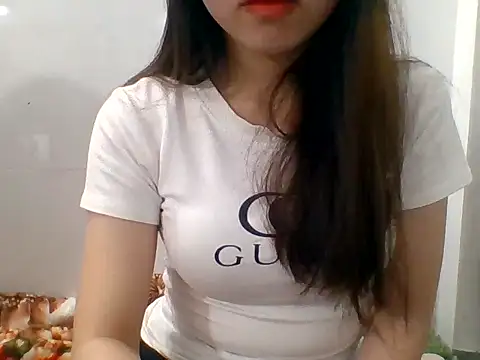 kiraa-007 online show from 05-17-26, 02:39